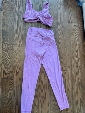 Aerie Lavender Twist-Front Active Leggings & Bra Set - Women